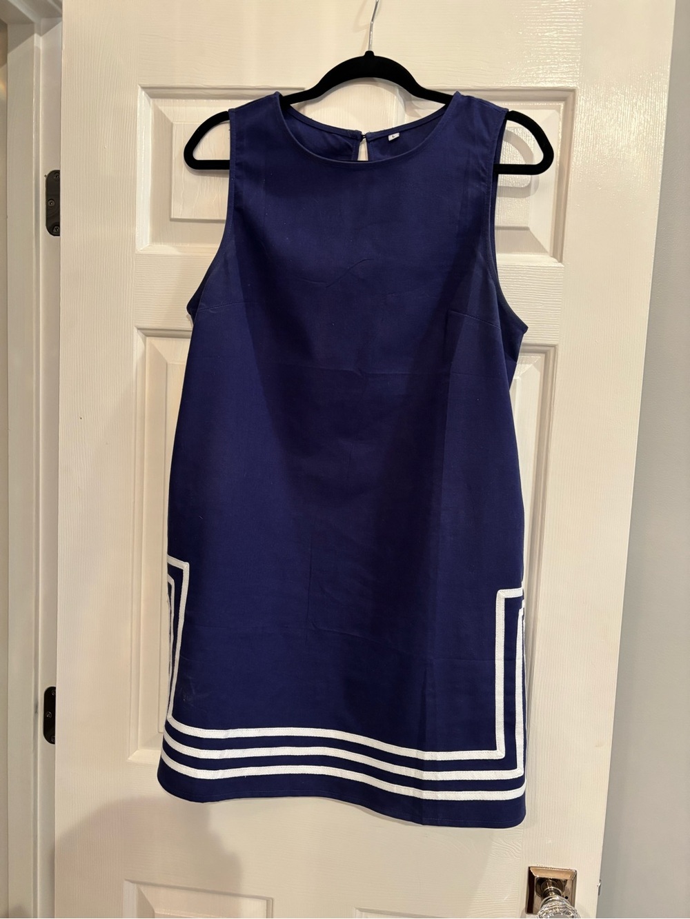 Navy Sleeveless Shift Dress with White Trim size large women’s